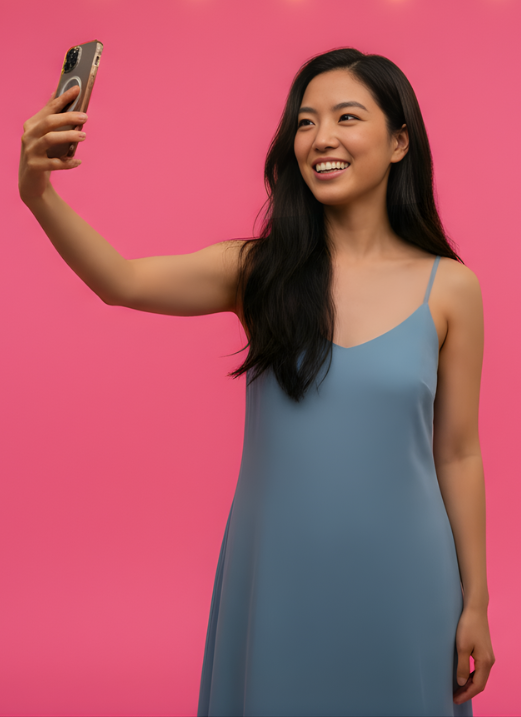A guest taking a quick selfie to find all their photos instantly using AccioPix Selfie Search